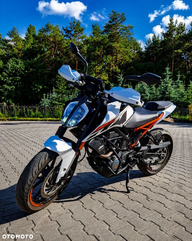 KTM Duke 125 - 1