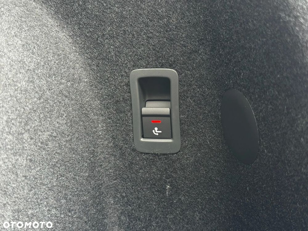 Audi Q3 TFSI mHEV 110 kW S tronic - 34