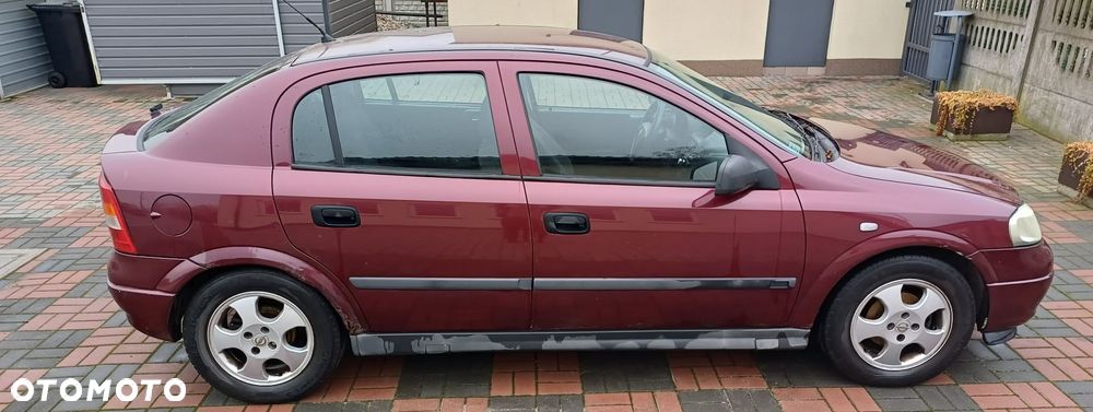 Opel Astra - 2