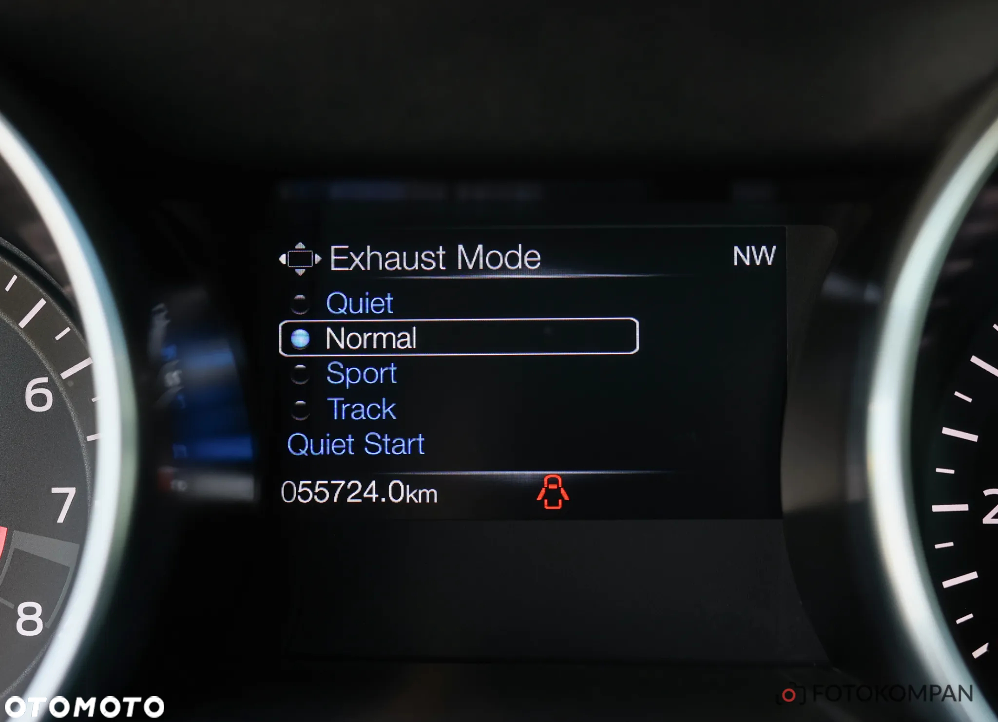 Ford Mustang 5.0 V8 GT - 38