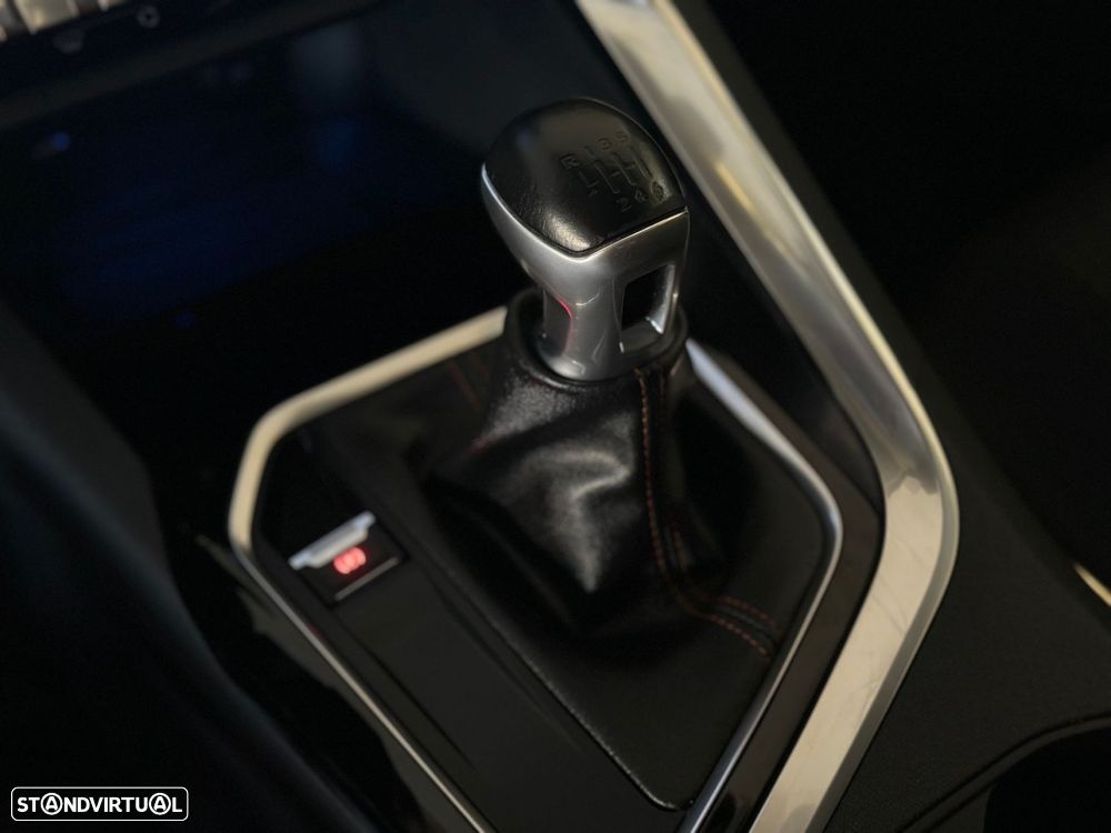 Peugeot 3008 1.5 BlueHDi Active - 25