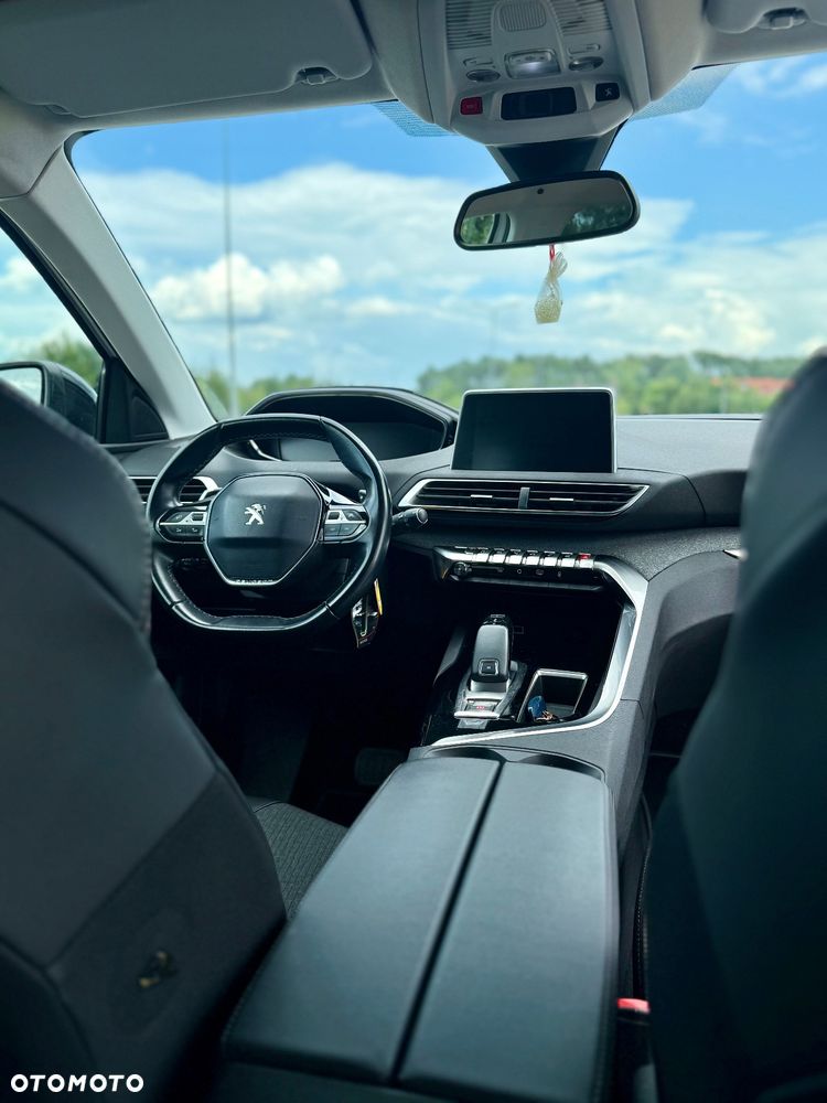 Peugeot 3008 1.5 BlueHDi Allure S&S EAT8 - 14