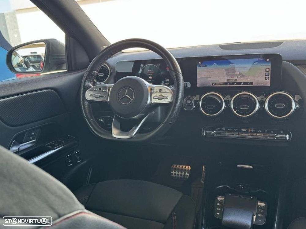 Mercedes-Benz GLA 250 e AMG Line - 24