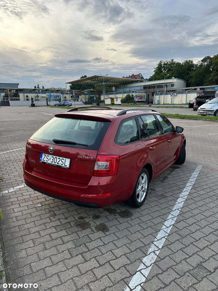Skoda Octavia 1.6 TDI Active DSG - 3