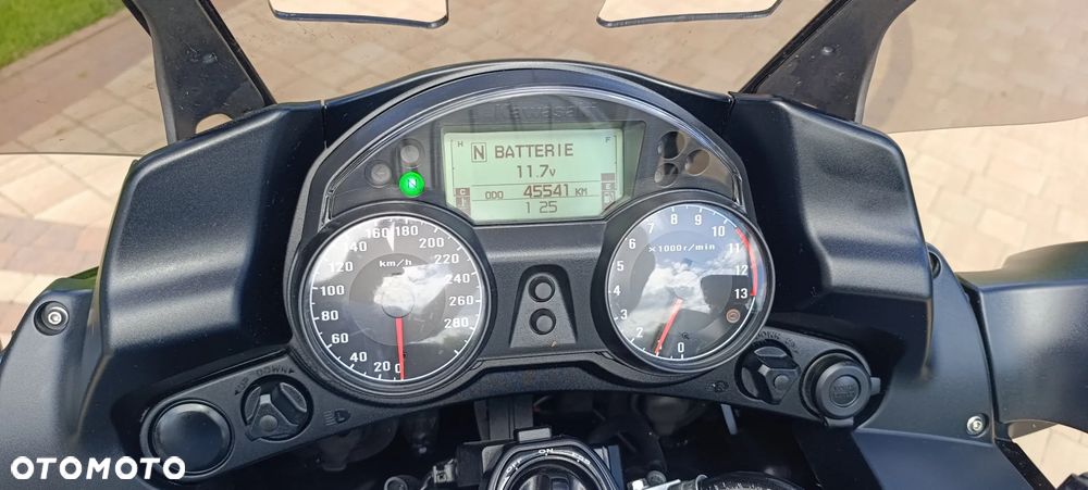 Kawasaki GTR - 13