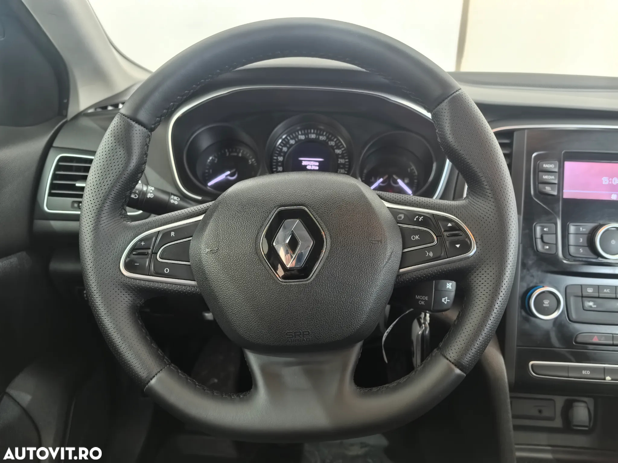 Renault Megane 1.6 Expression - 11