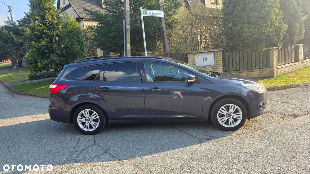 Ford Focus 1.6 TI-VCT Champions Edition - 3