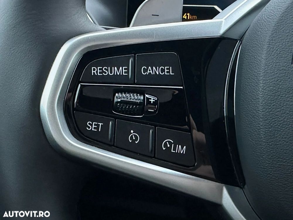 BMW Seria 3 320i xDrive Aut. M Sport - 13