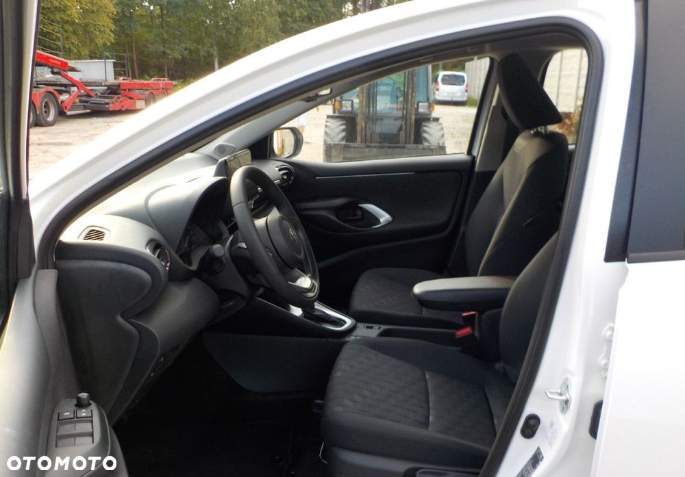 Toyota Yaris - 28