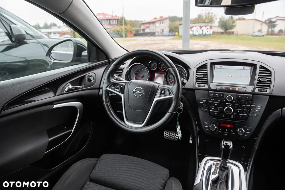 Opel Insignia 2.0 Turbo Sport - 26