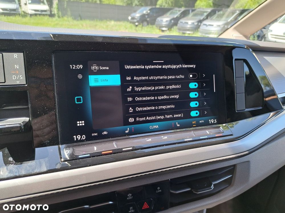 Volkswagen Multivan 2.0 TSI L2 Edition DSG - 17