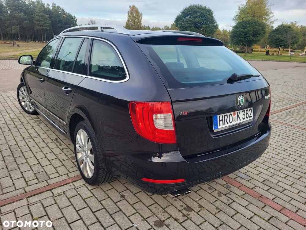 Skoda Superb 2.0 TDI Comfort DSG - 7