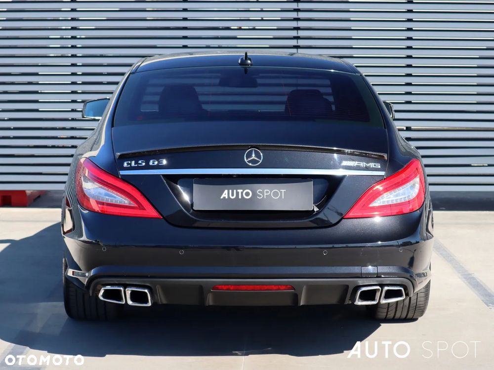 Mercedes-Benz CLS 63 AMG - 9