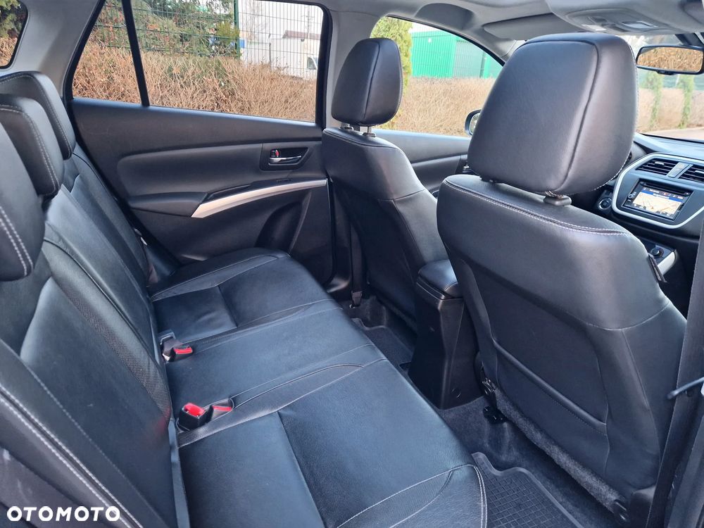 Suzuki SX4 S-Cross - 36