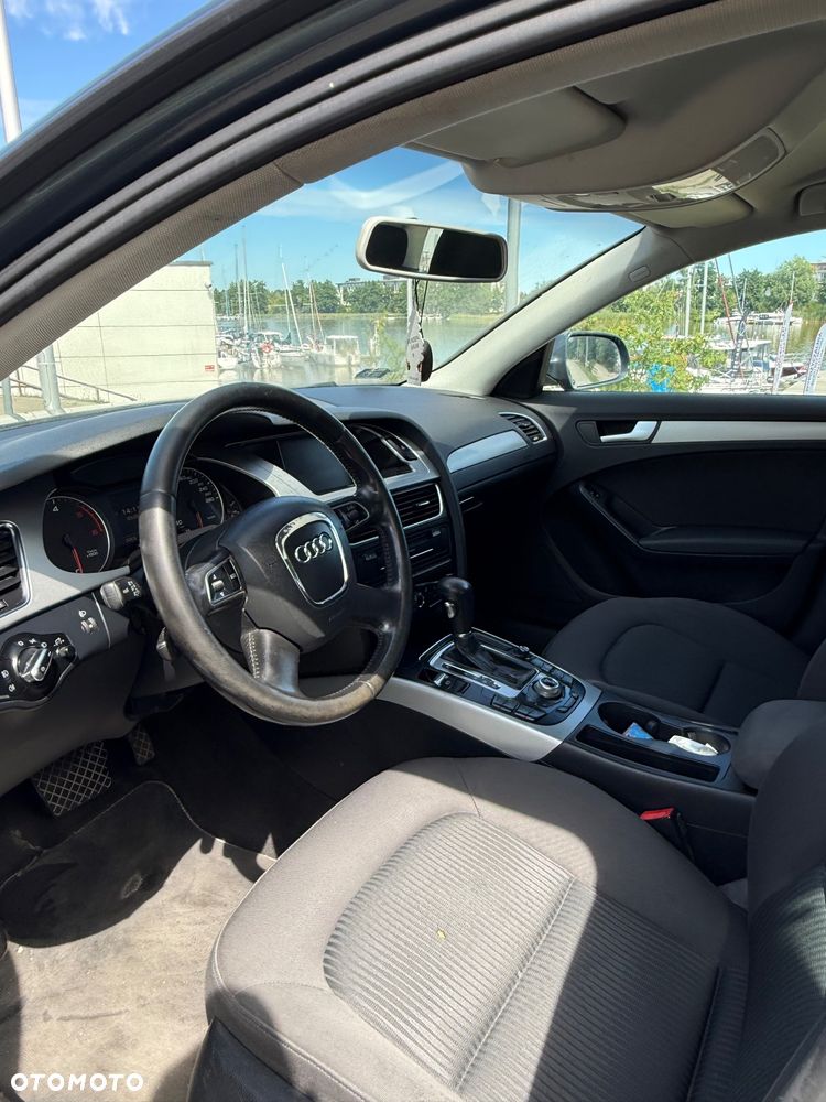 Audi A4 Avant - 7
