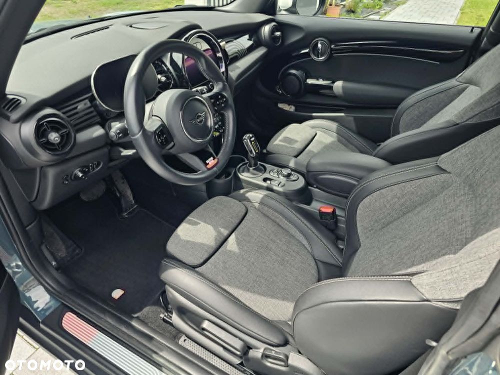 MINI Cooper SE - 28