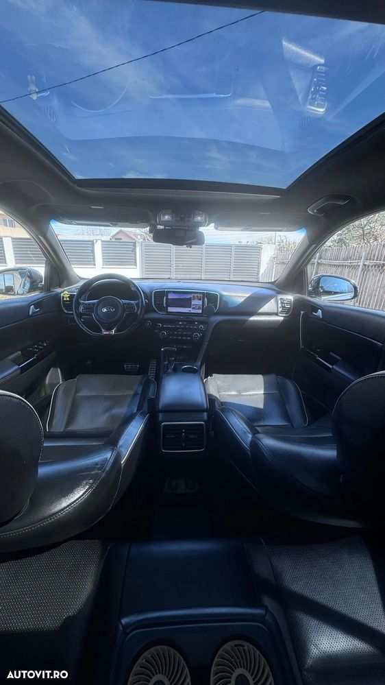 Kia Sportage 2,0 CRDI AWD Aut. GT Line - 9