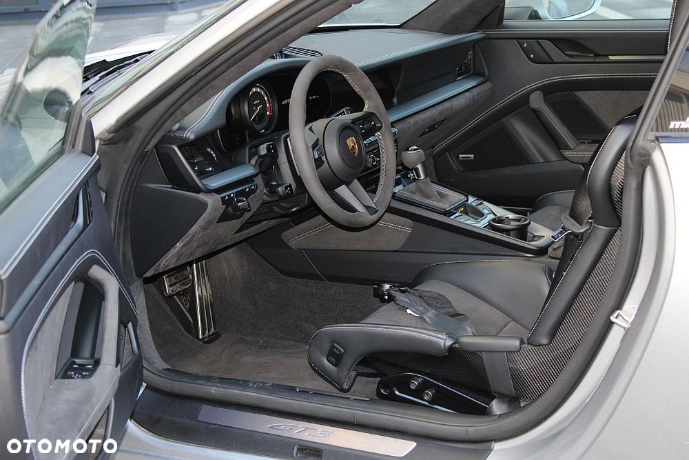 Porsche 911 GT3 - 7