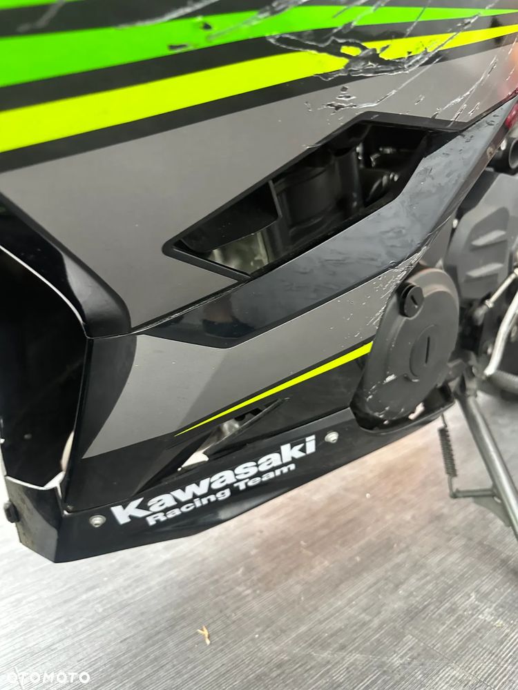 Kawasaki Ninja - 12
