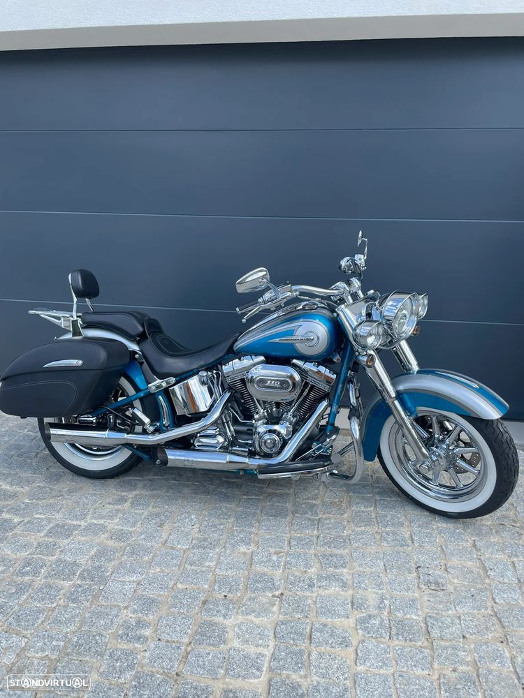 Harley-Davidson FLST FLSTNSE CVO - 11
