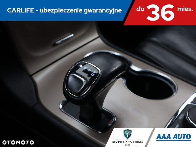 Jeep Grand Cherokee - 18