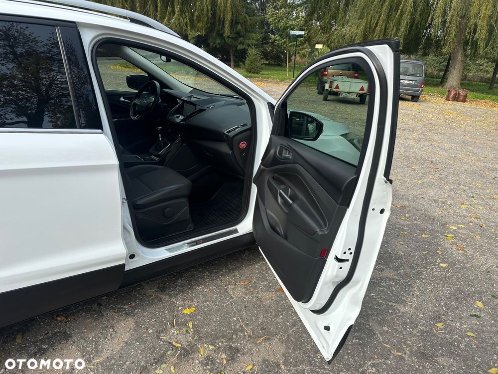 Ford Kuga 2.0 TDCi AWD Edition - 23