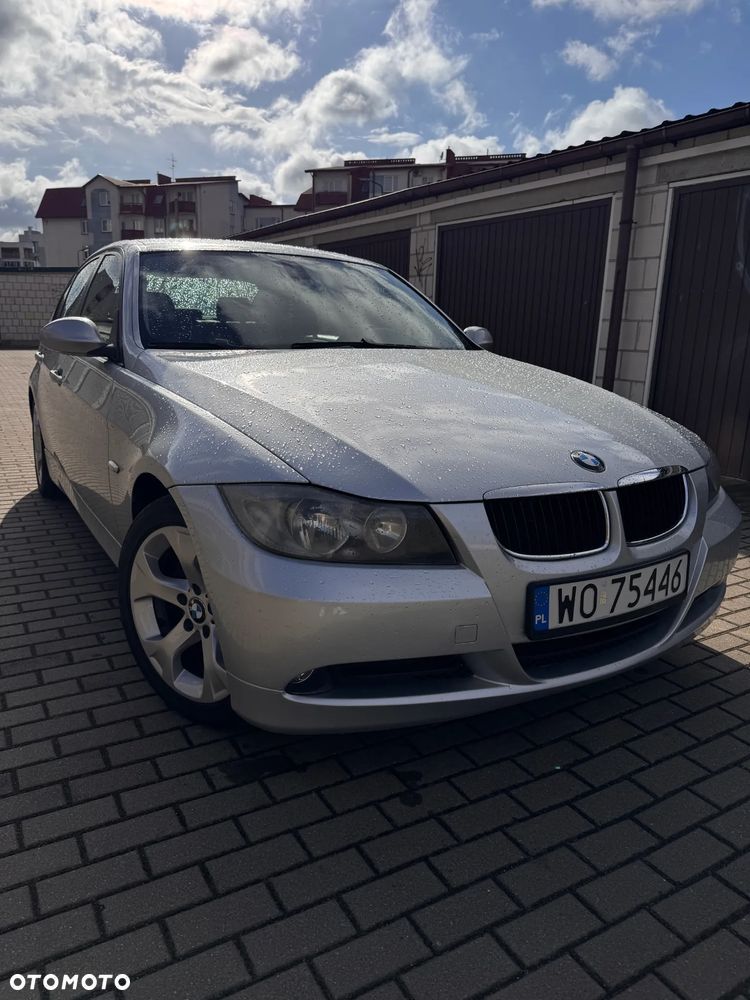 BMW Seria 3 320d - 4