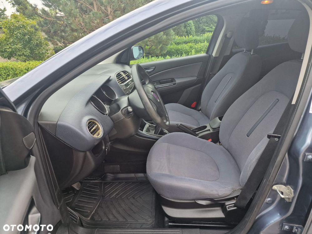 Fiat Bravo 1.4 16V Dynamic - 17