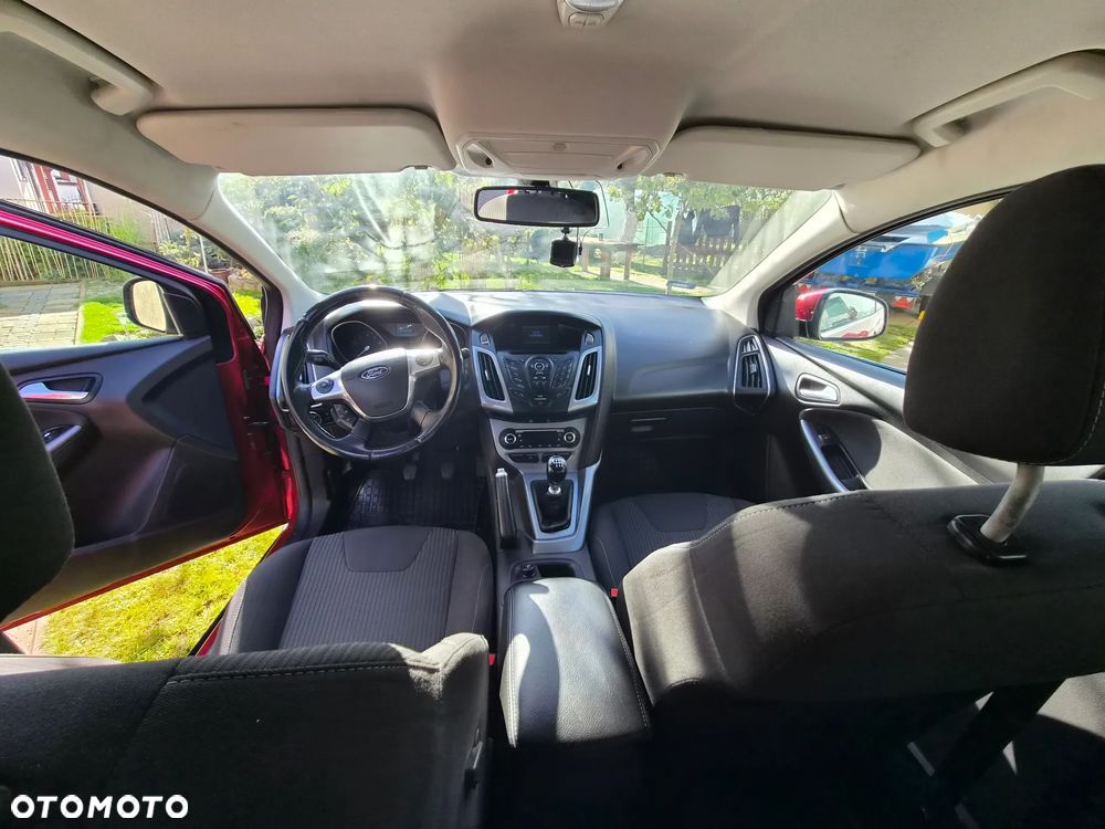 Ford Focus 1.0 EcoBoost Trend - 6