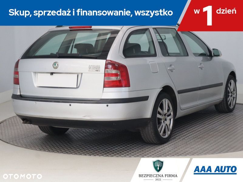 Skoda Octavia - 7