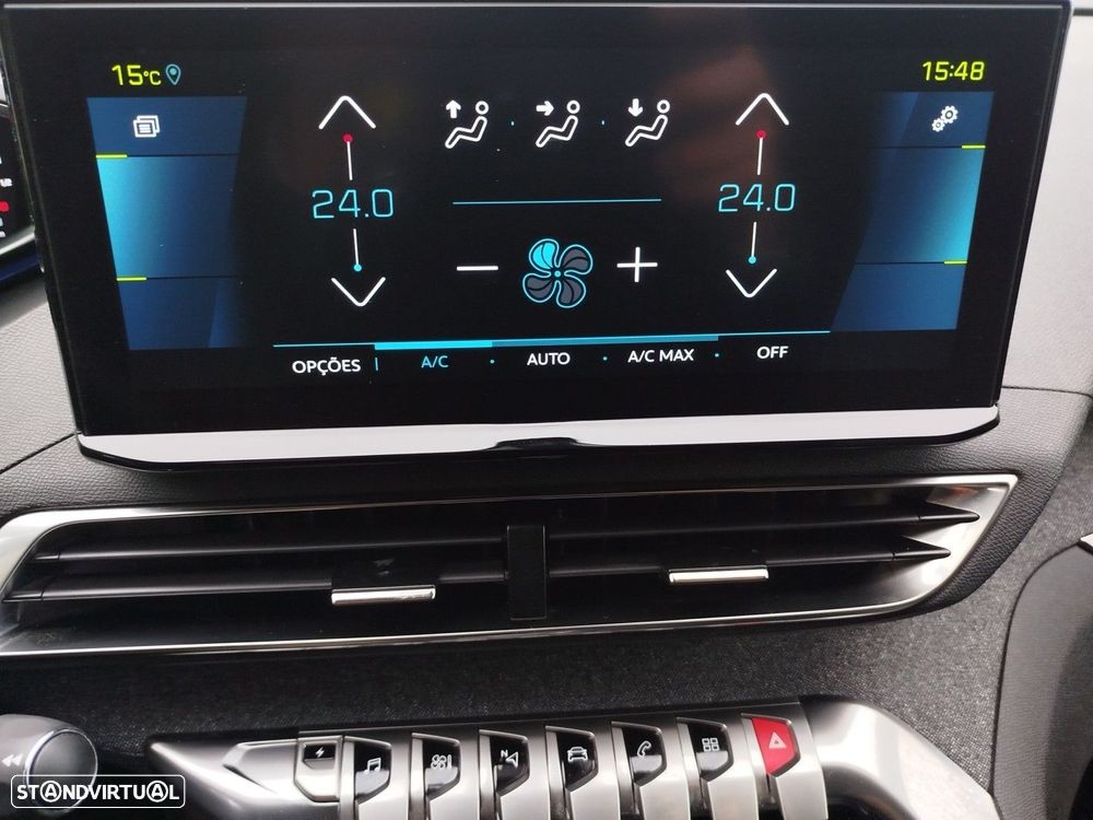 Peugeot 3008 1.6 Hybrid Allure Pack e-EAT8 - 38