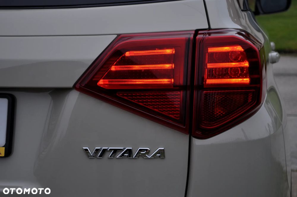 Suzuki Vitara 1.4 Boosterjet XLED 2WD - 25