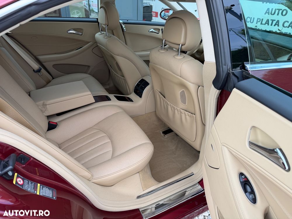 Mercedes-Benz CLS 500 Aut - 9