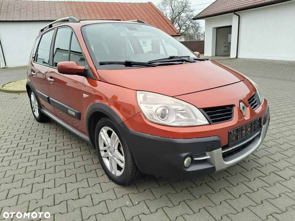 Renault Scenic Conquest - 4