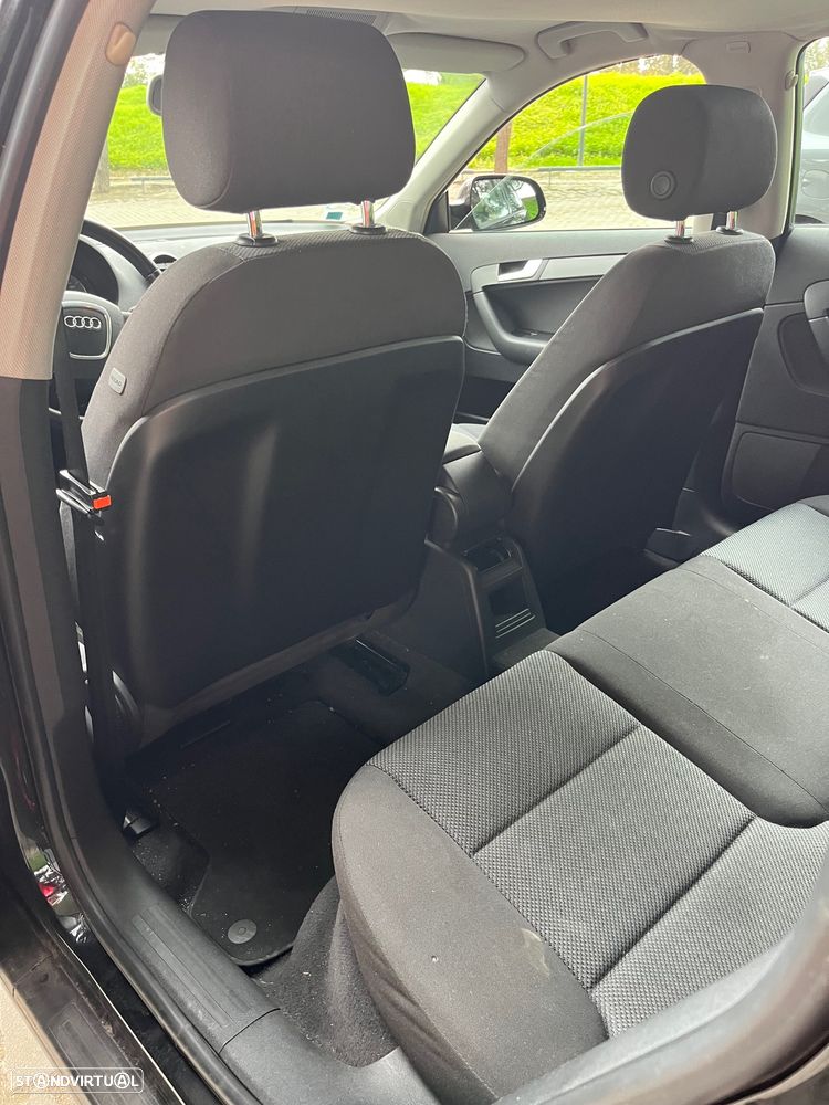 Audi A3 Sportback 1.6 TDI Attraction - 9