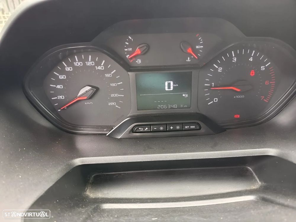 Peugeot Partner 1.6 BlueHDI - 8