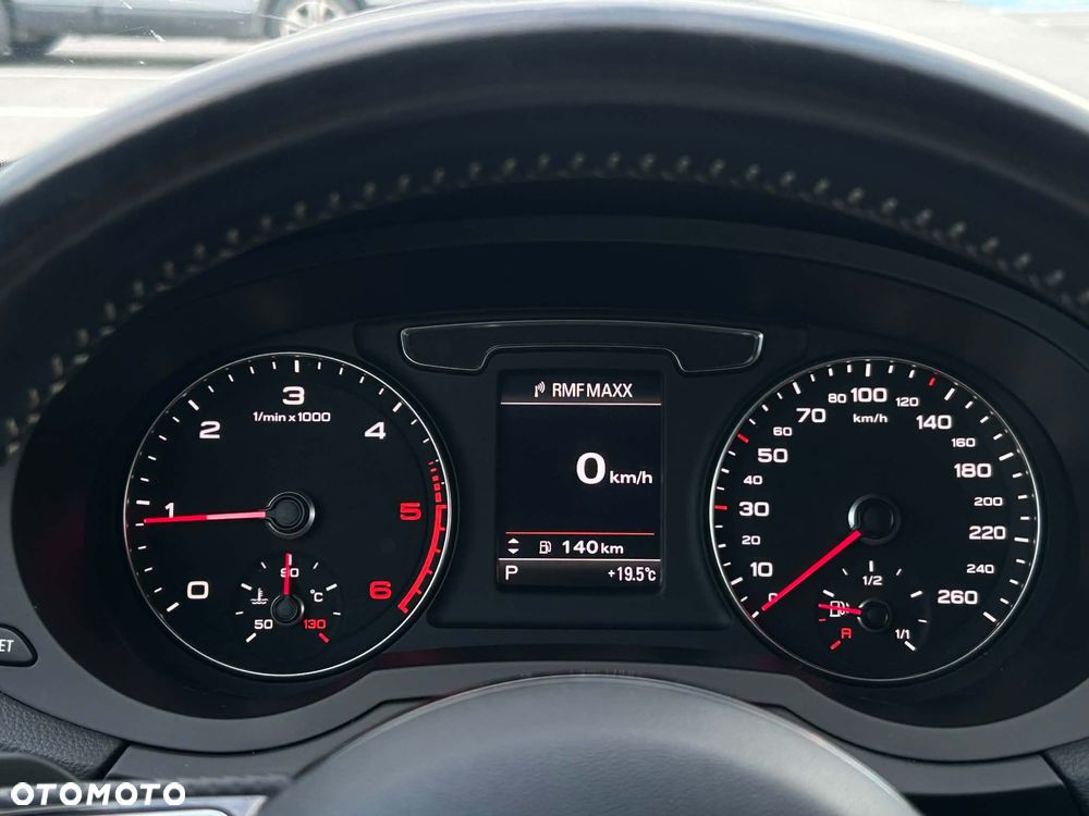 Audi Q3 2.0 TDI Quattro S tronic design - 18