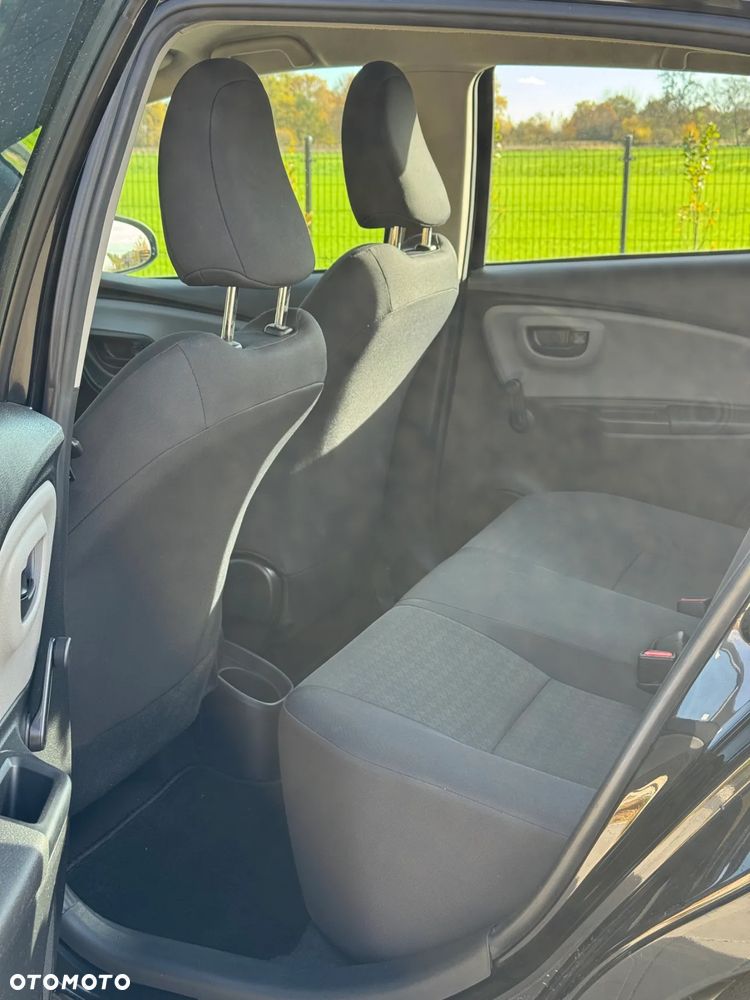Toyota Yaris 1.5 Active - 9