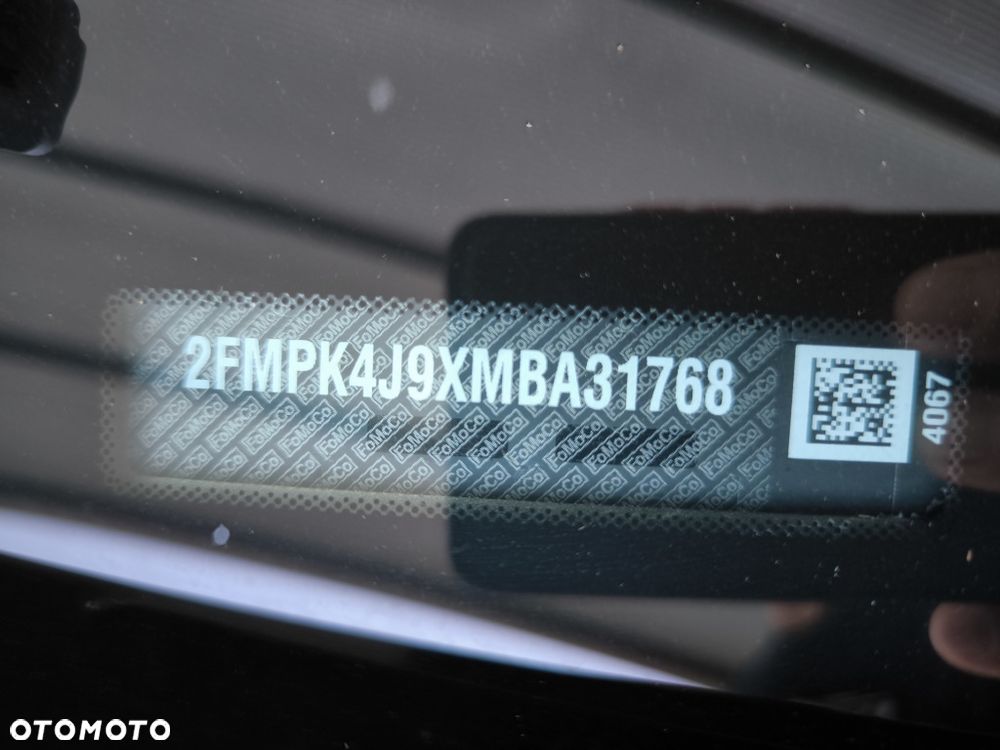 Ford Edge - 8