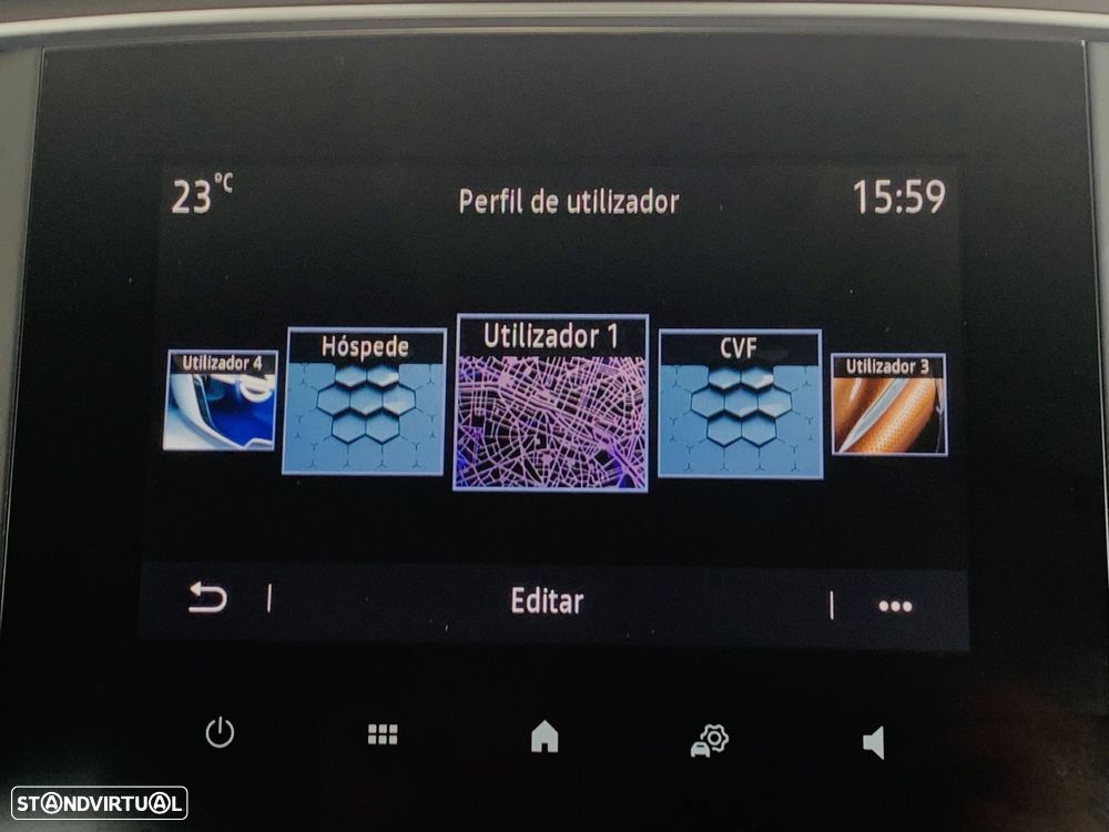 Renault Mégane Sport Tourer 1.5 Blue dCi Techno - 23