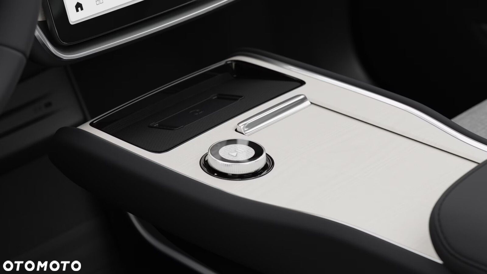 Volvo EX90 - 12