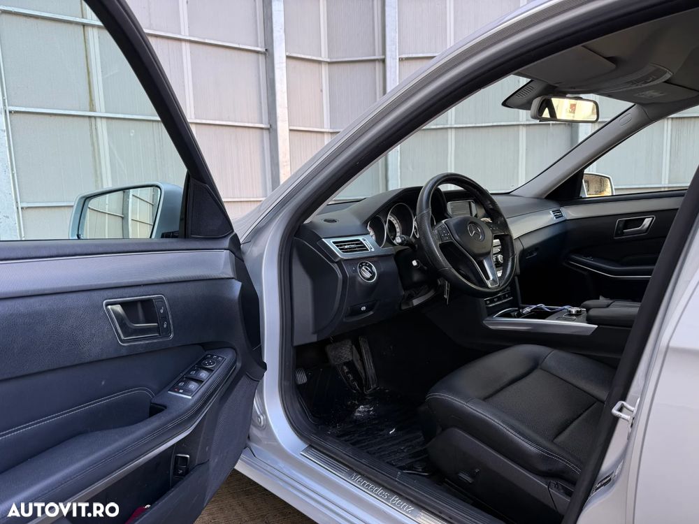 Mercedes-Benz E 250 BlueTEC 4Matic 7G-TRONIC Elegance - 17