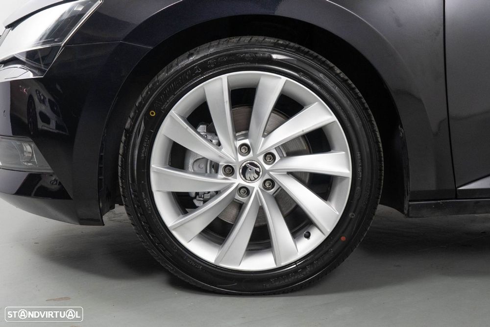 Skoda Superb Break 2.0 TDI Style DSG - 21