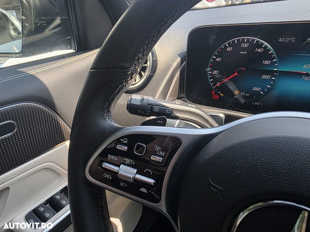 Mercedes-Benz GLB 250 8G-DCT Progressive - 14