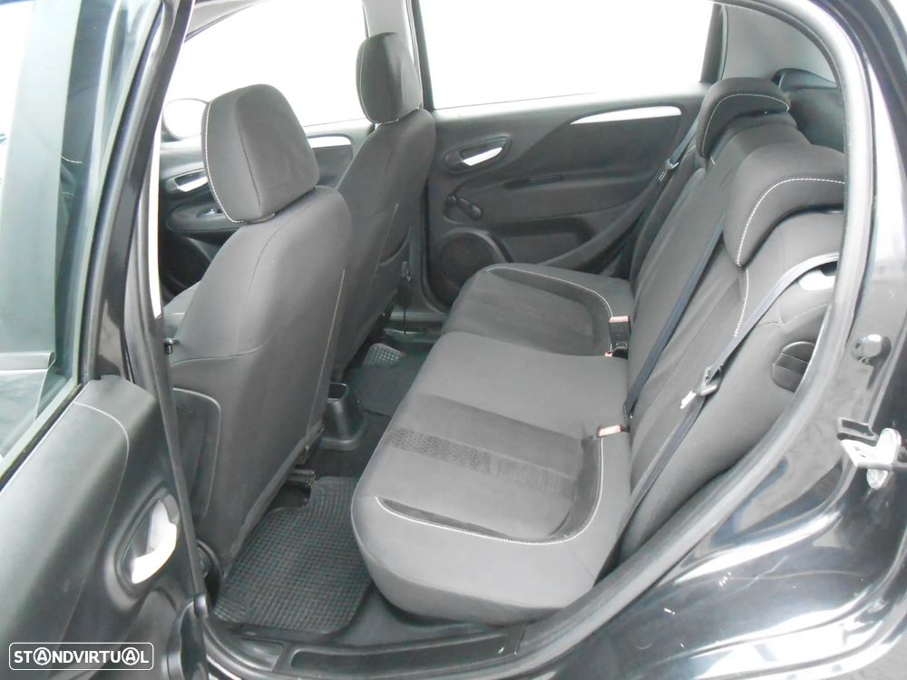 Fiat Punto Evo 1.3 M-Jet Dynamic Style - 19