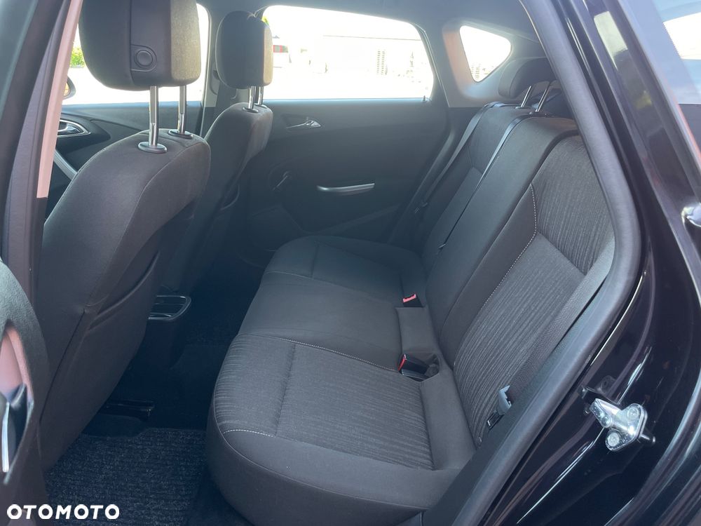 Opel Astra 1.6 Style - 9