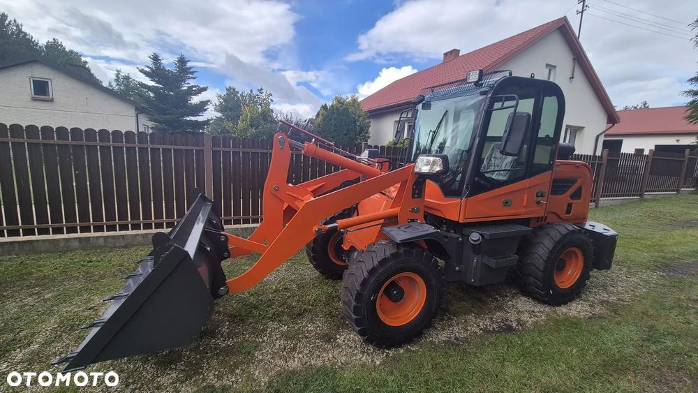 Caterpillar MACHPRO-L300 LOADER NOWA MINI ŁADOWARKA - 1