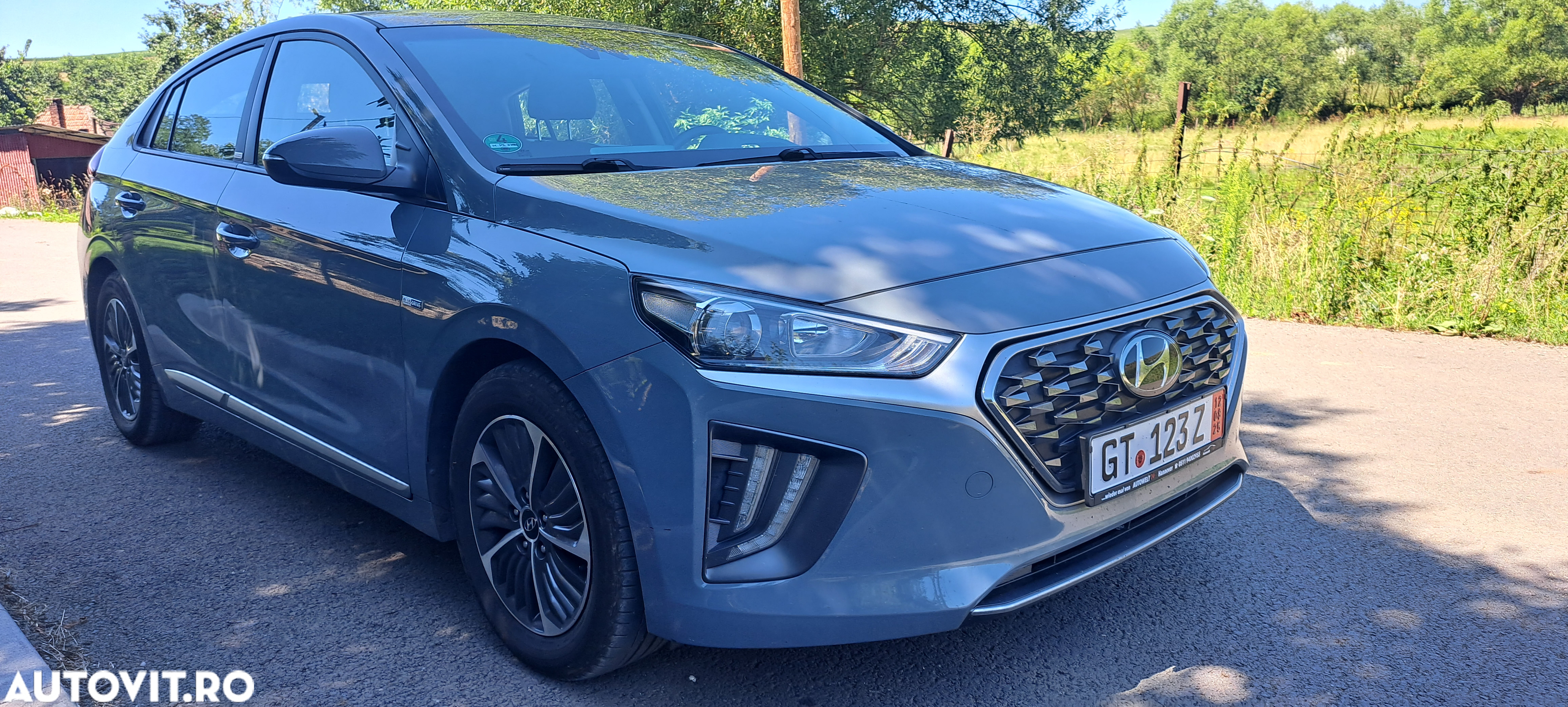 Hyundai IONIQ Plug-In Hybrid 1.6 141CP Exclusive - 2