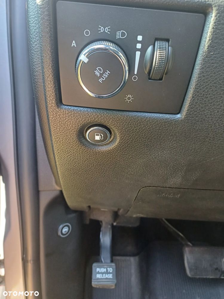 Jeep Grand Cherokee 3.6 V6 Laredo - 19