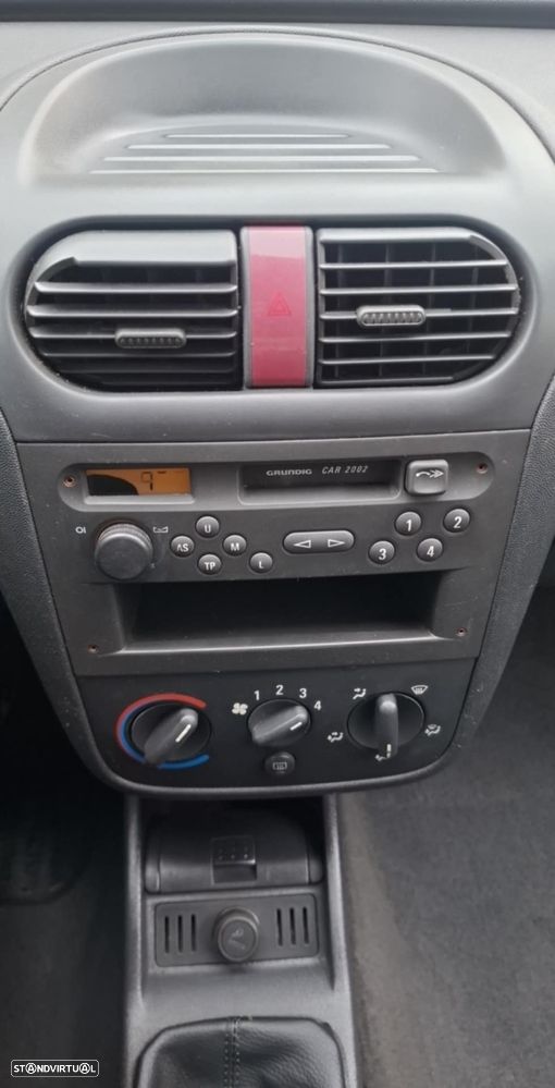 Opel Corsa 1.7 DI - 13